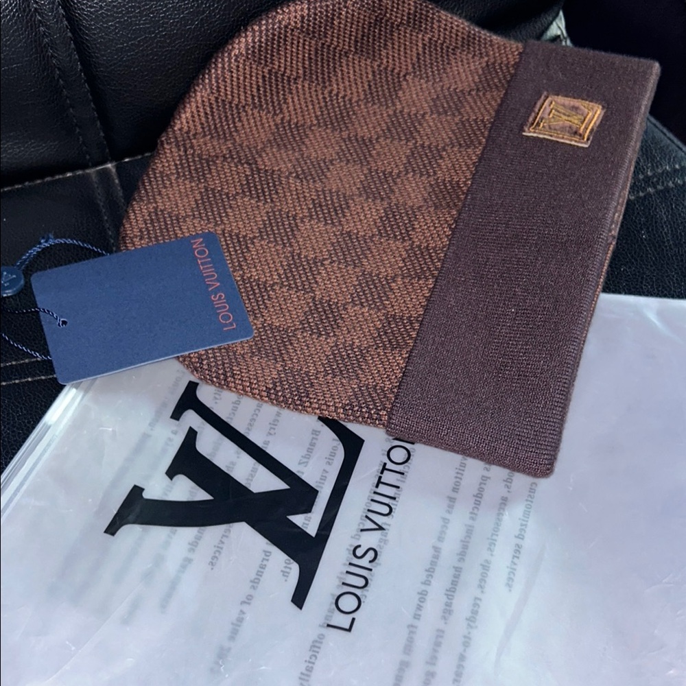 Louis Vuitton Brown Beanie - Picture 3 of 3